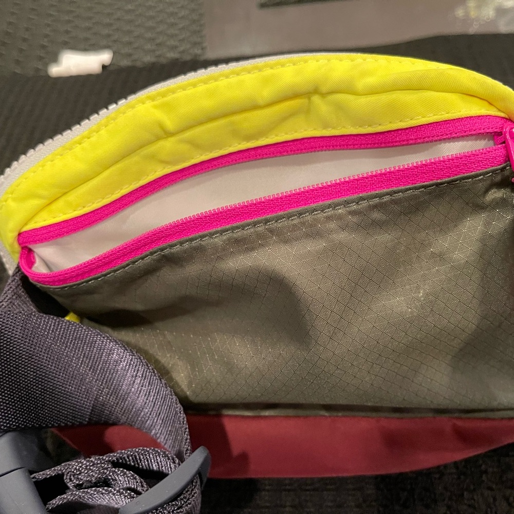 Lululemon Yellow Zip Pouch - Picture 5 of 6